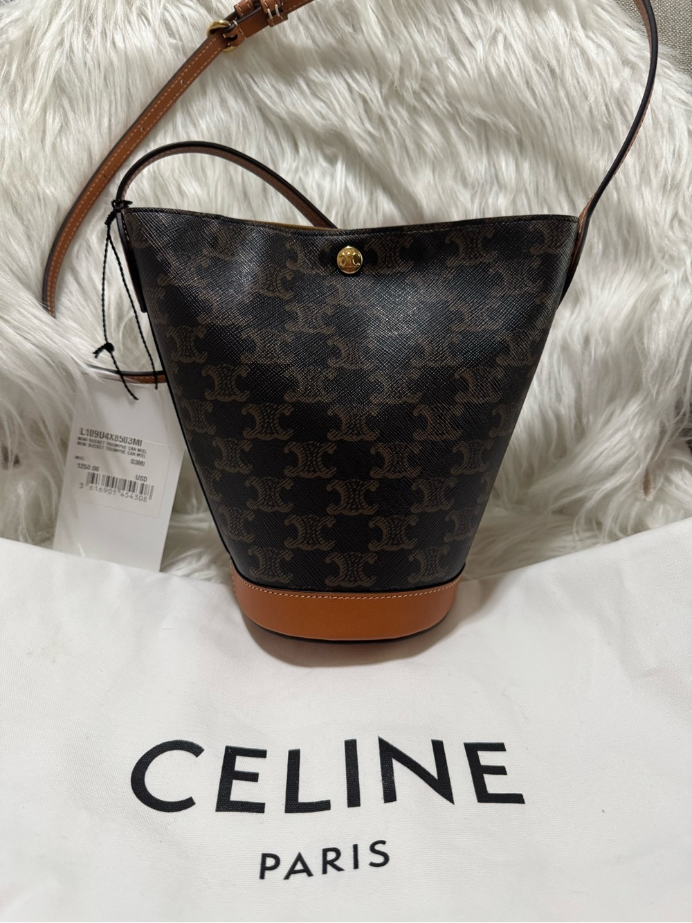 Celine Mini Bucket Bag - Picture 2 of 6